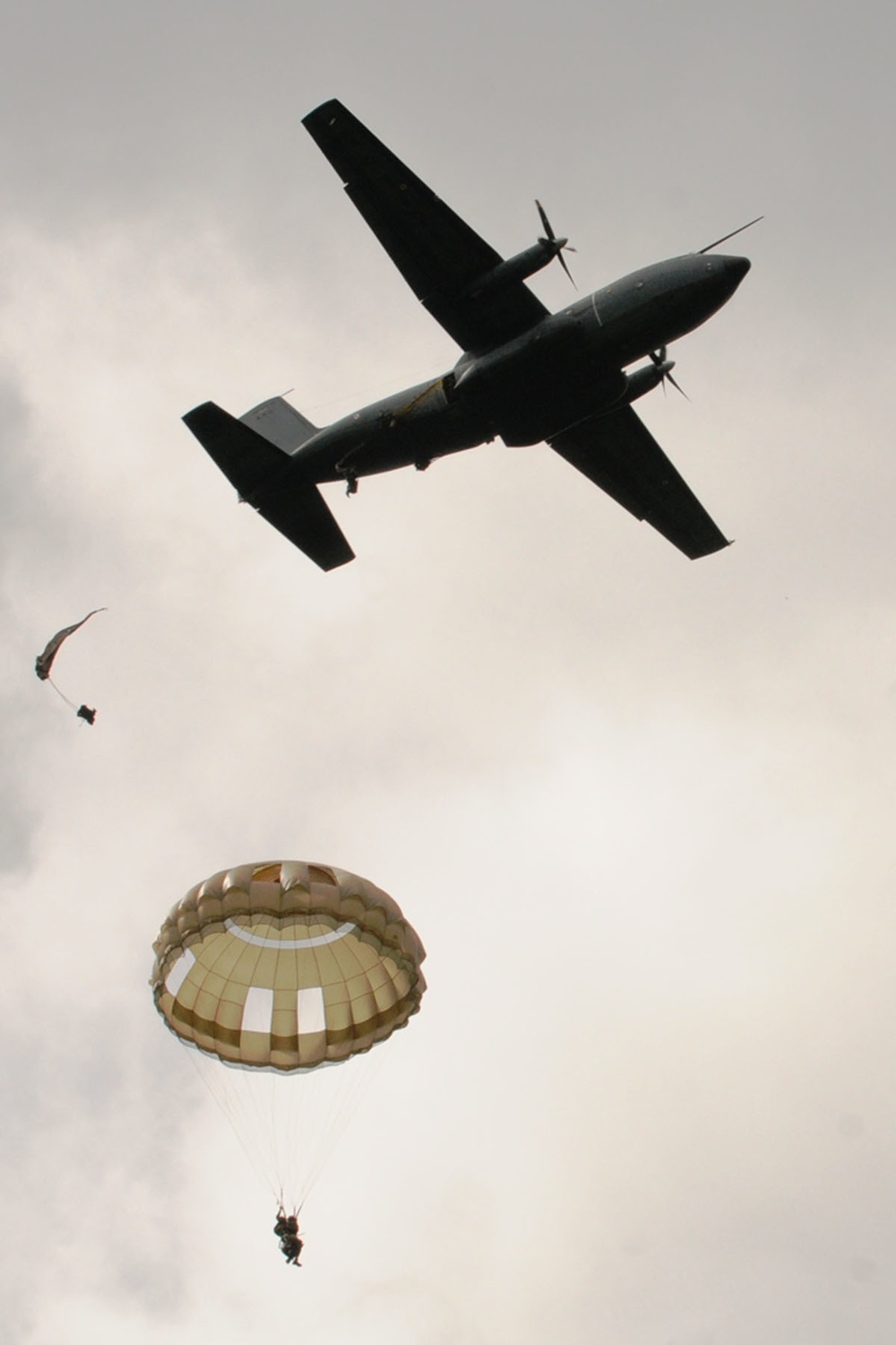 Exercise Swift Response multinational airborne drop