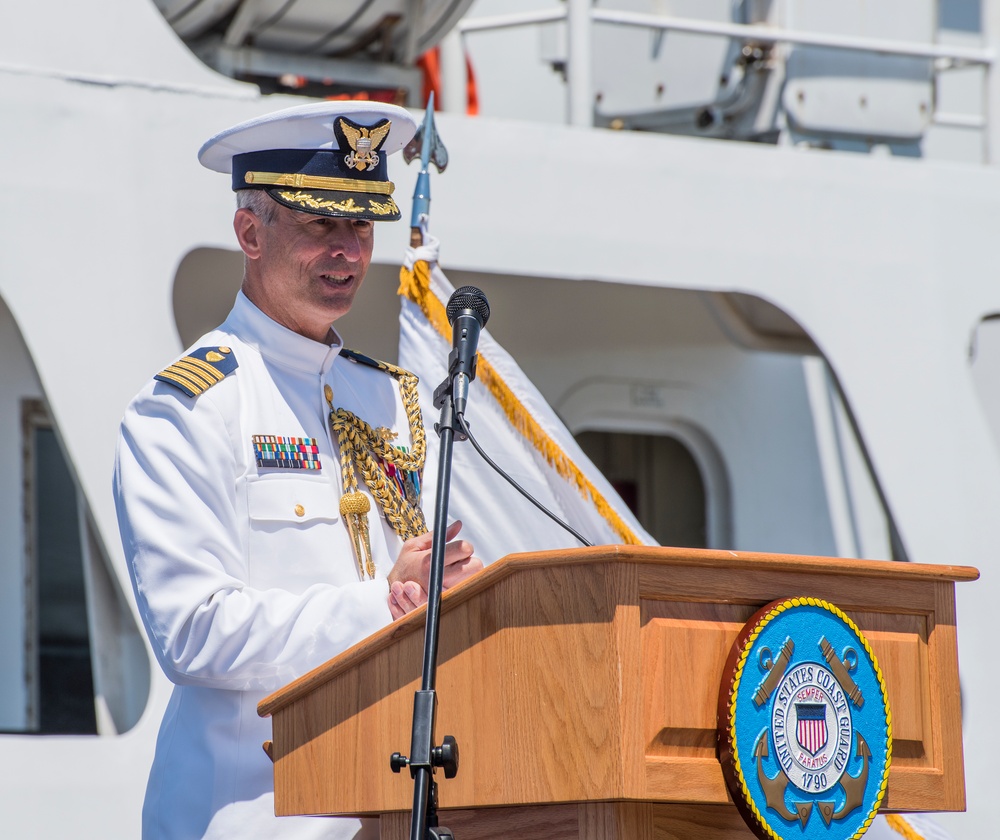 Coast Guard Cutter George Cobb holds change of command ceremony