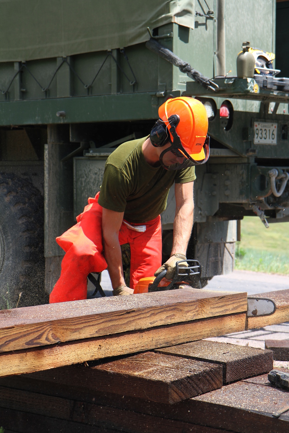 Canadian engineers resurface French Creek bridge in Custer