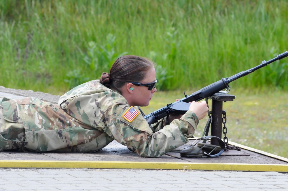 364th ESC Soldiers make marksmanship part of AN 16