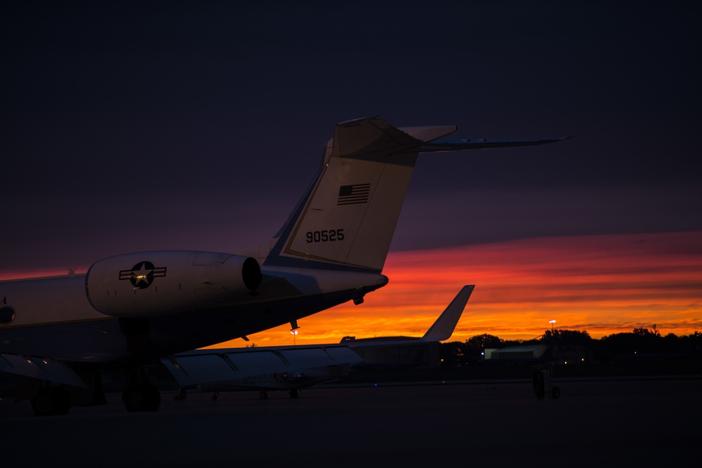 Sun rises over spectacular SAM aircraft