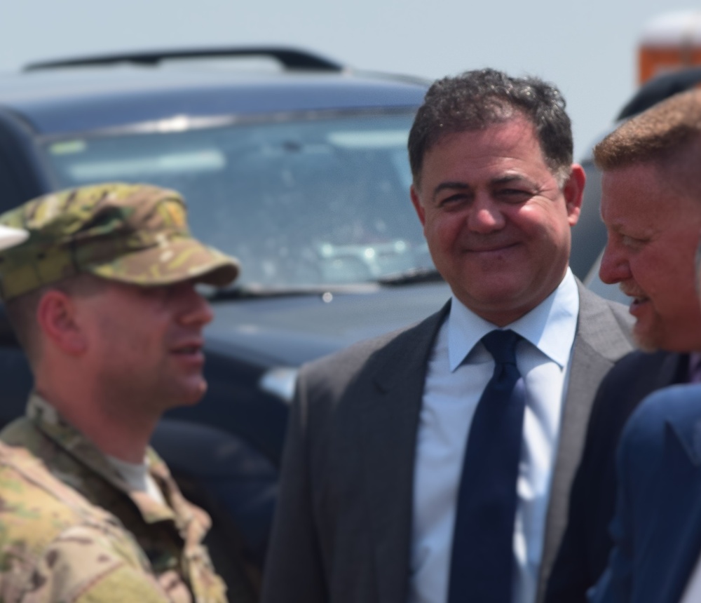 Bulgarian Minister of Defense Meets with Tennessee Army National Guard during Operation Resolute Castle