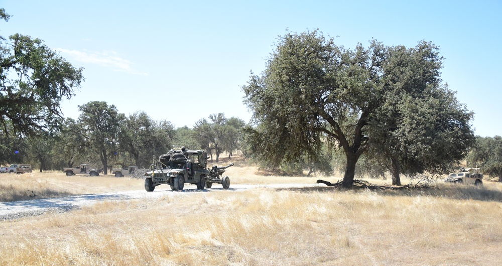 Hawaii Army National Guard Field Artillery Battalion conduct convoy operations