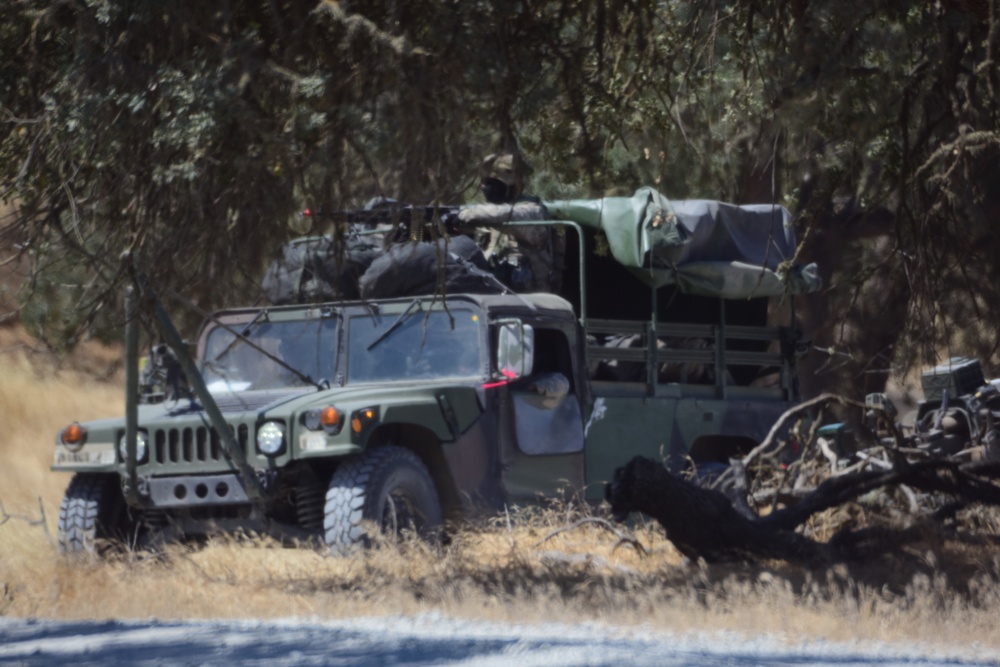 Hawaii Army National Guard Field Artillery Battalion conduct convoy operations