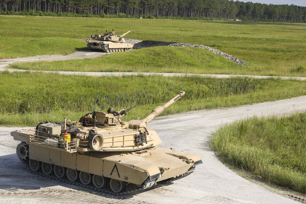 DVIDS - Images - Path of destruction: 2nd Tanks head down range for ...