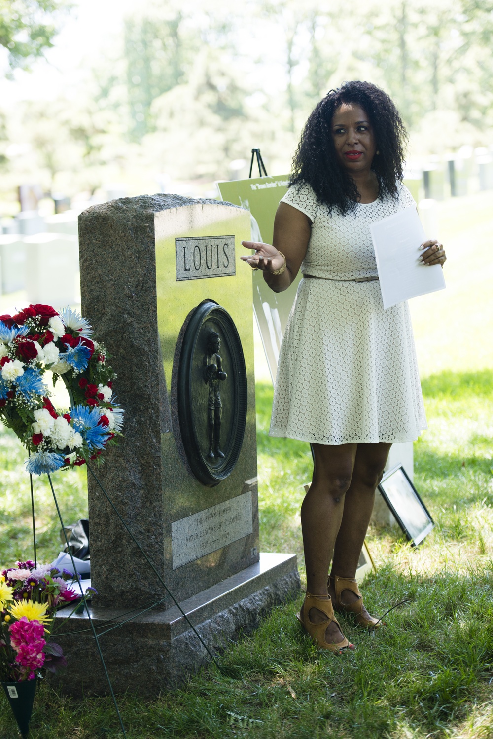Wreath laying ceremony to remember Joe Louis “The Brown Bomber” in Arlington National Cemetery