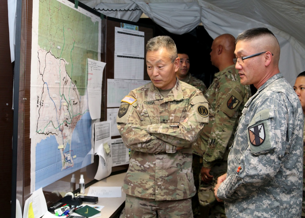 BG Curda visits U.S. and JGSDF service members at Imua Dawn 2016