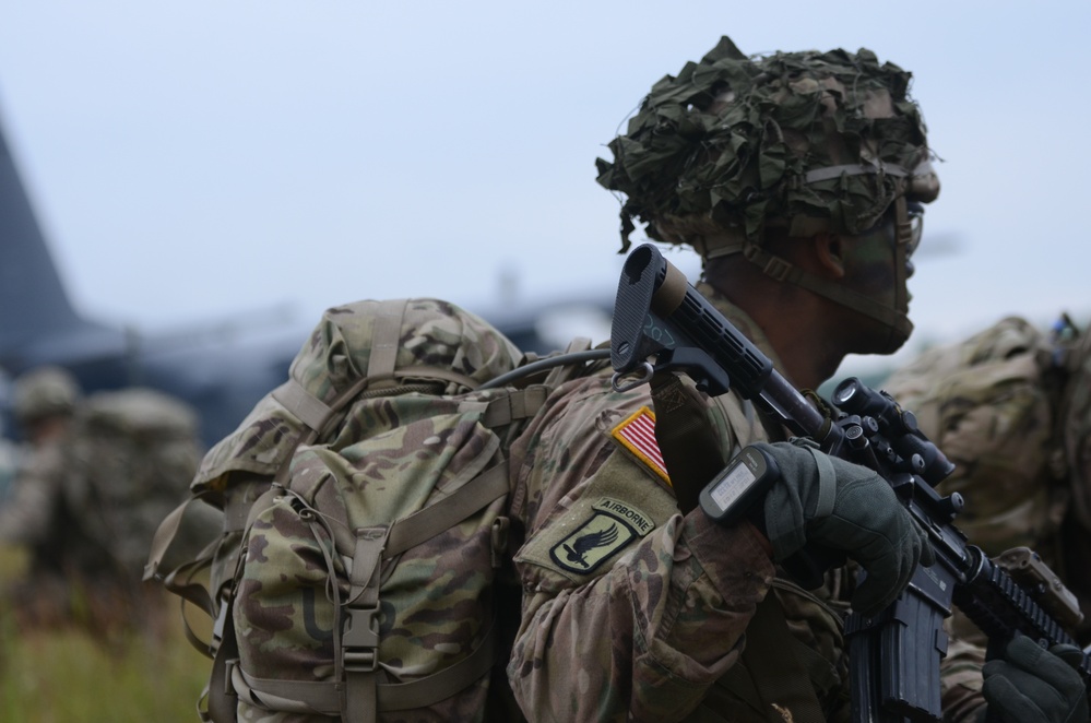 Saber Strike 16 Air-land, Airfield Seizure and Objective Assault