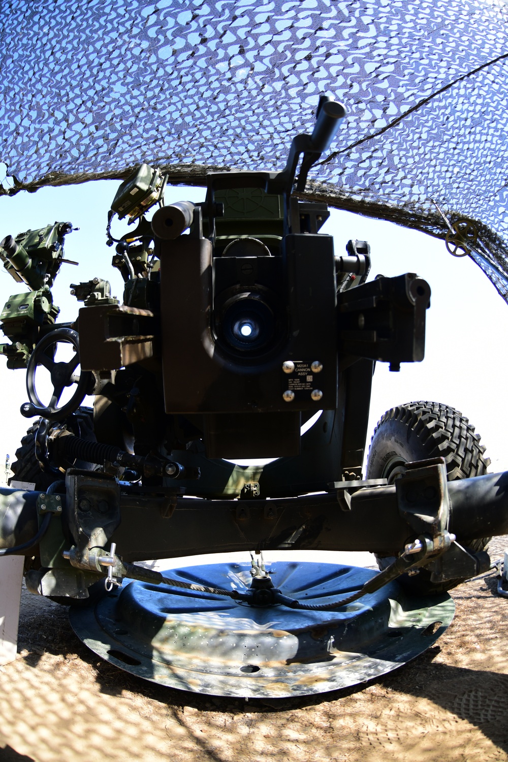 Hawaii Army National Guard Field Artillery Battalion conduct live fire operations