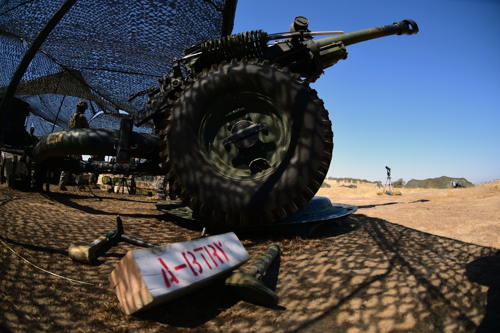 Hawaii Army National Guard Field Artillery Battalion conduct live fire operations