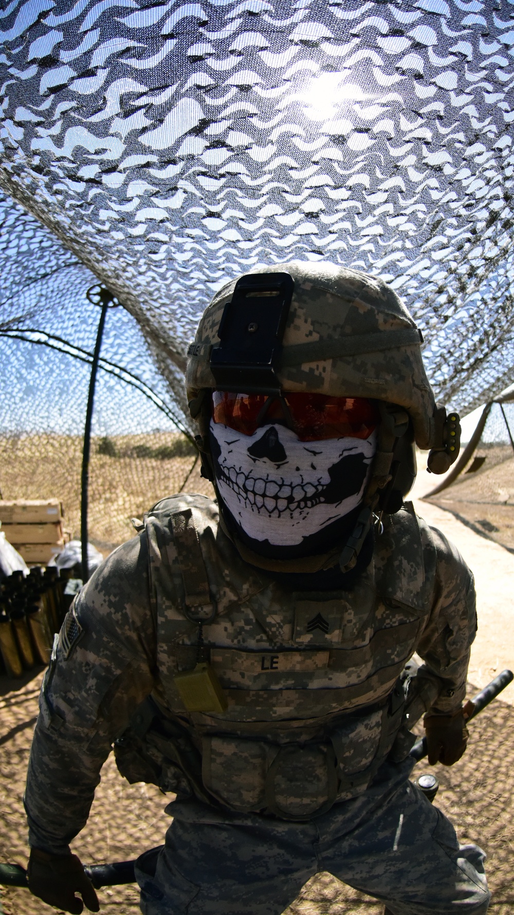 Hawaii Army National Guard Field Artillery Battalion conduct live fire operations