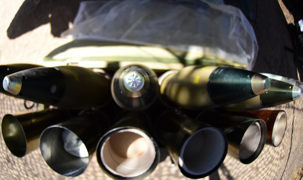 Hawaii Army National Guard Field Artillery Battalion conduct live fire operations