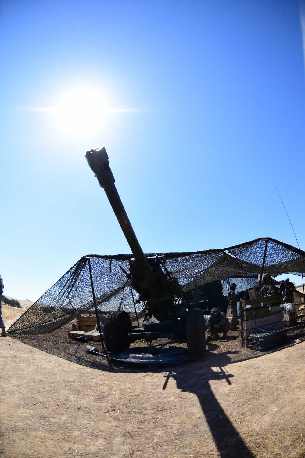 Hawaii Army National Guard Field Artillery Battalion conduct live fire operations