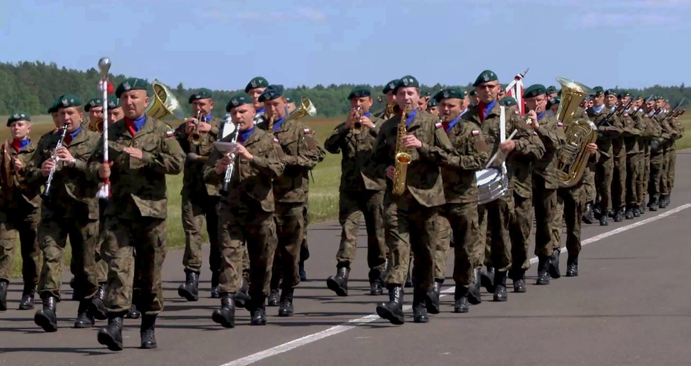Polish Army Band and Honor Guard Kick Off Anakonda 2016