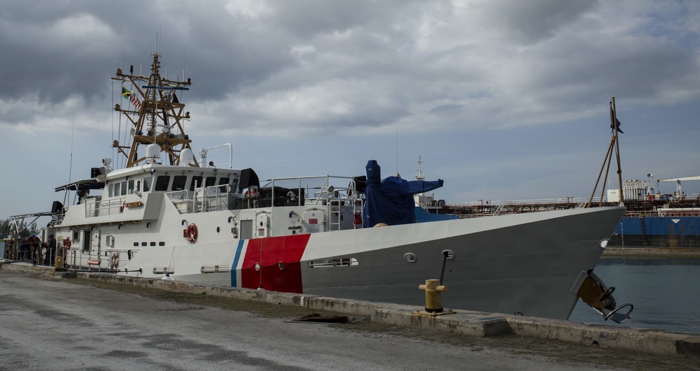 U.S. Coast Guard arrives in Jamaica for Tradewinds