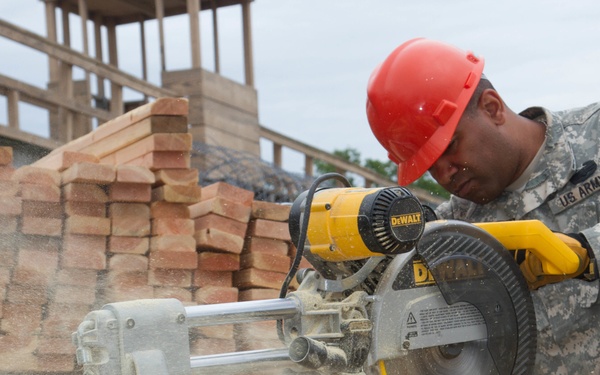 412th Engineers build detainee complex