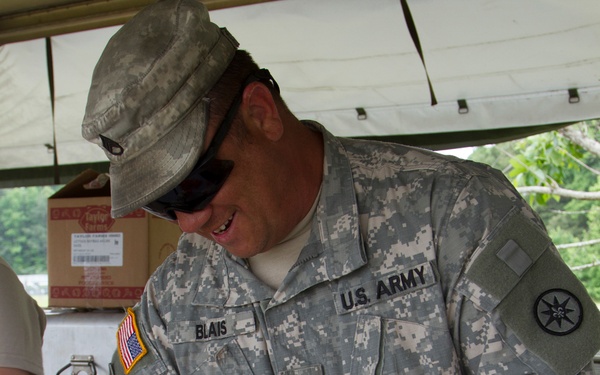 Long hours, hard work to ensure Soldiers get hot food