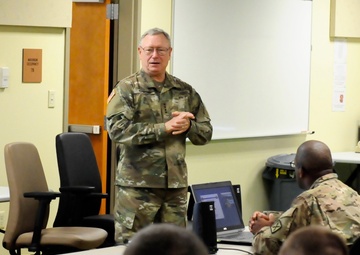 CNGB visits mobilized NG at Fort Hood