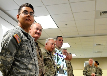 CNGB visits mobilized NG at Fort Hood