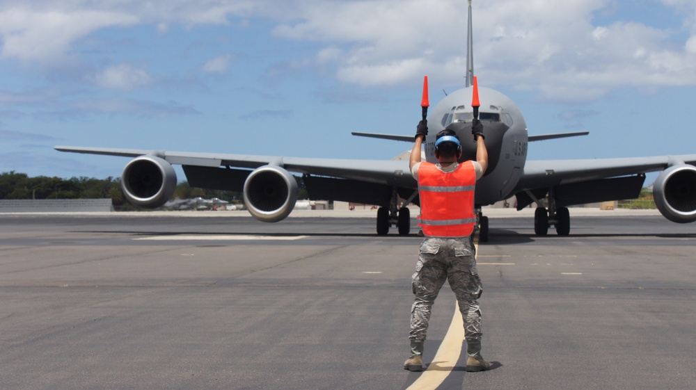 Hawaii Air National Guard Tankers Return From Deployment