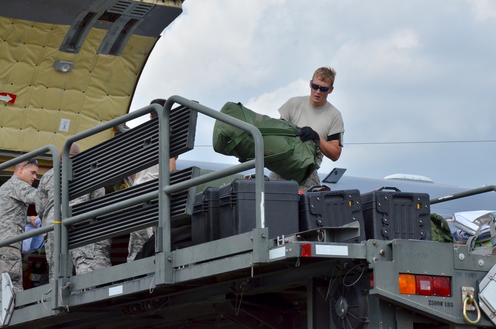 Birmingham Airmen Return from Deployment