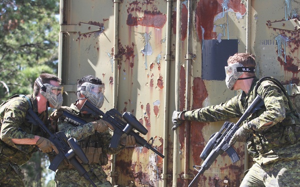 Canadian Army conducts urban training
