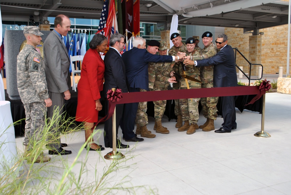 Ribbon Cutting Ceremony signals completion of the Corps’ Fort Hood replacement hospital project