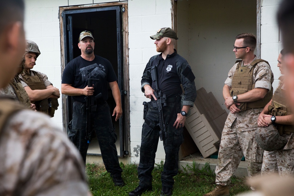Realistic training in Indiana benefits Reserve Marines