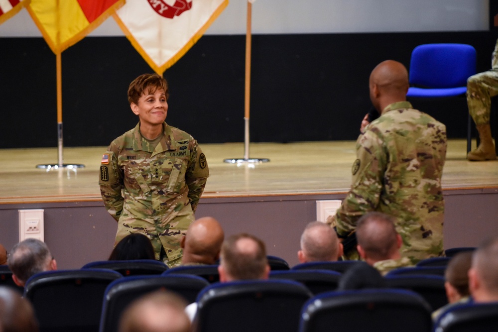 Army Medicine Europe hosts U.S. Army Surgeon General