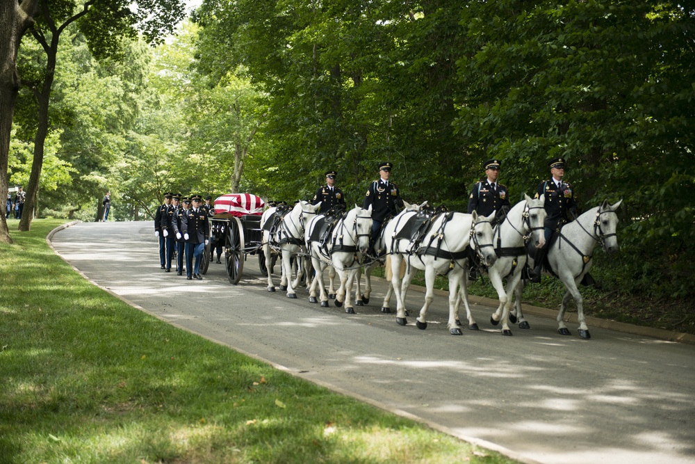 Graveside service for U.S. Army Sgt. 1st Class Alan Lee Boyer in Arlington National Cemetery