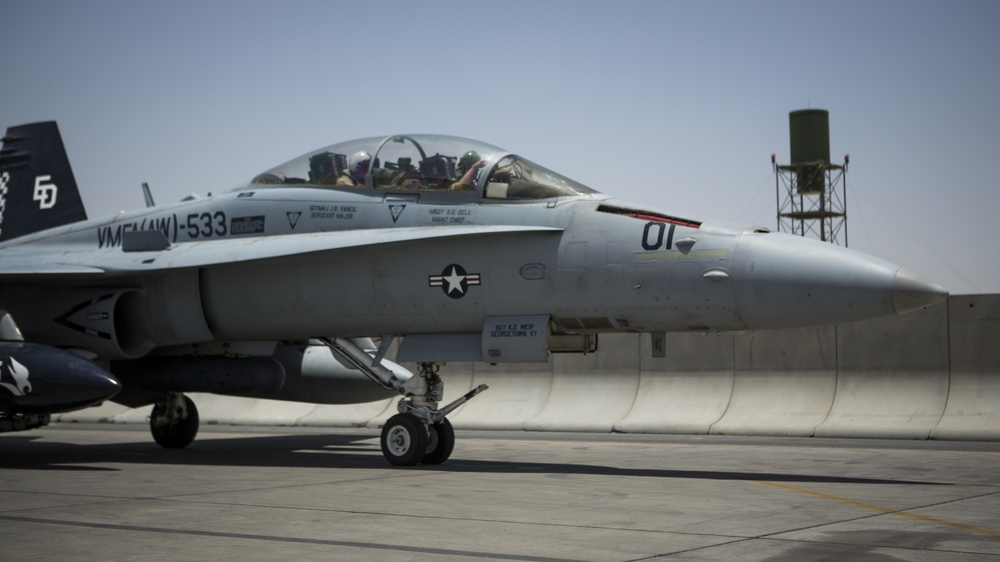 VMFA(AW)-533 Conducts flight operations