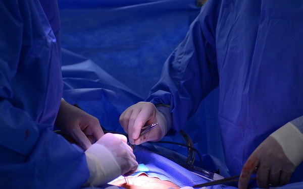 USAF Hospital Langley: 1st active duty hospital with 3-D laparoscopic capability