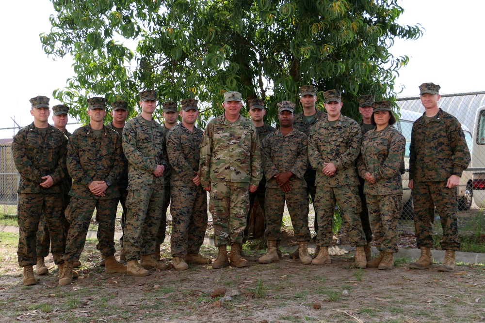 Brig. Gen. Moore visits with Marines of CA16