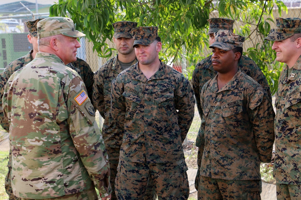 Brig. Gen. Moore visits with Marines of CA16