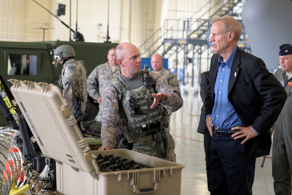 Ill. governor tours Peoria Air National Guard wing