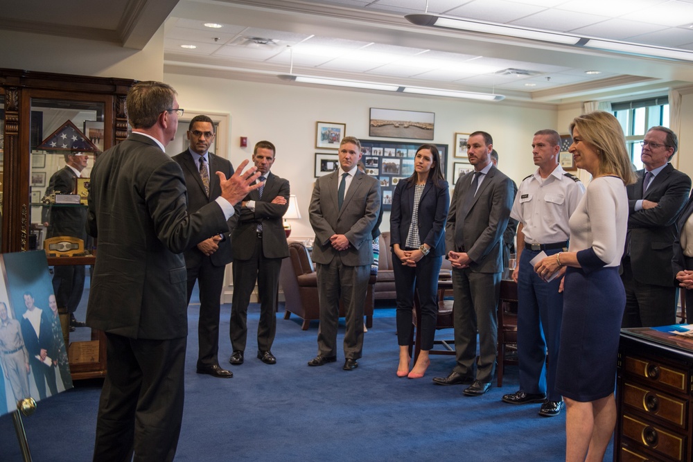 SD honors deputy energy secretary