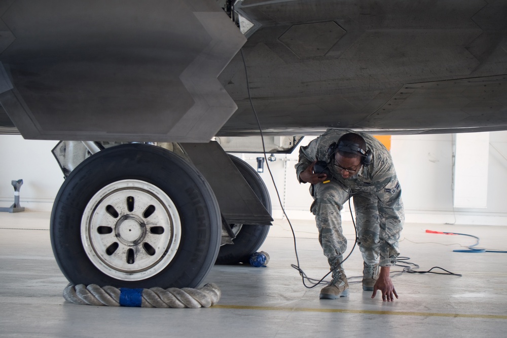 Colonel Corcoran flies last Alaska Raptor mission