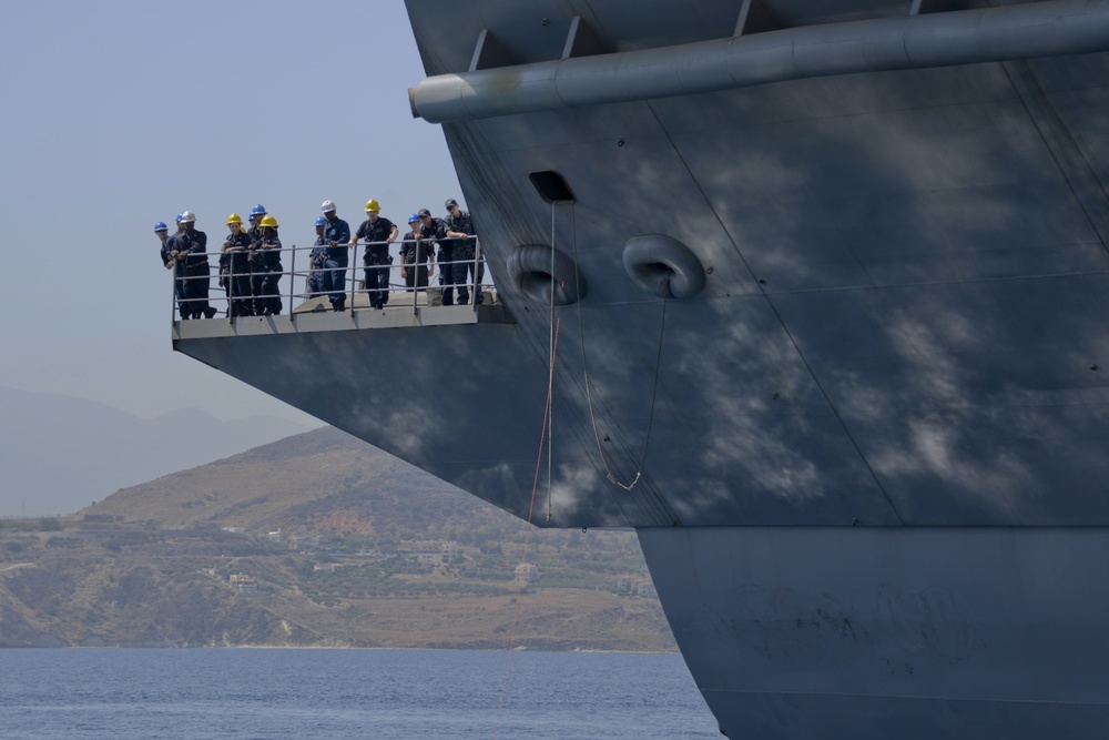 Aircraft carrier USS Harry S. Truman (CVN 75) arrives in Souda Bay, Greece