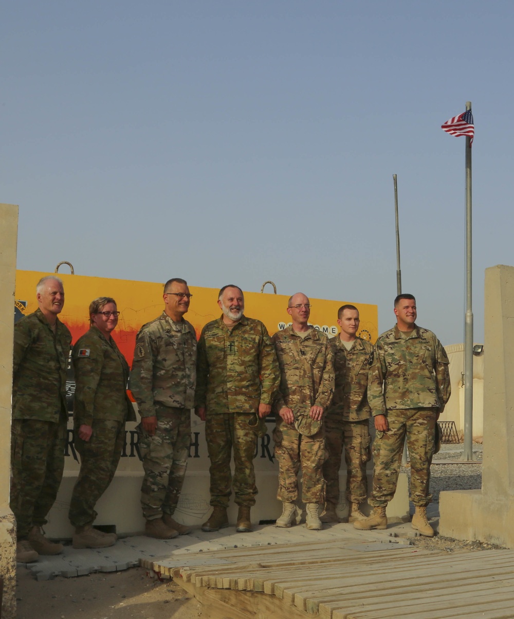 Anglican Bishop to the Australian Defense Force visits Anglican Army chaplains
