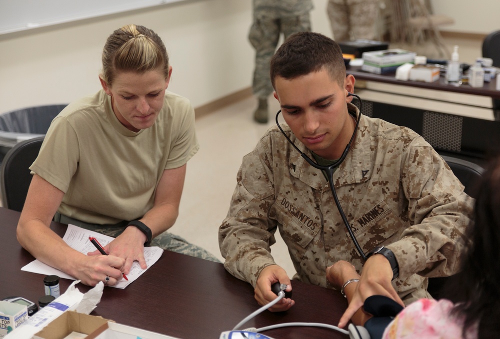 4th MLG Marines and Sailors participate in IRT Tropic Care 2016