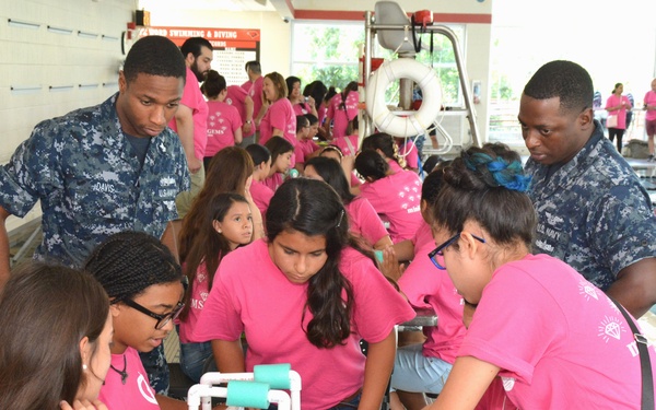 Navy assists UIW during Seaperch Competition