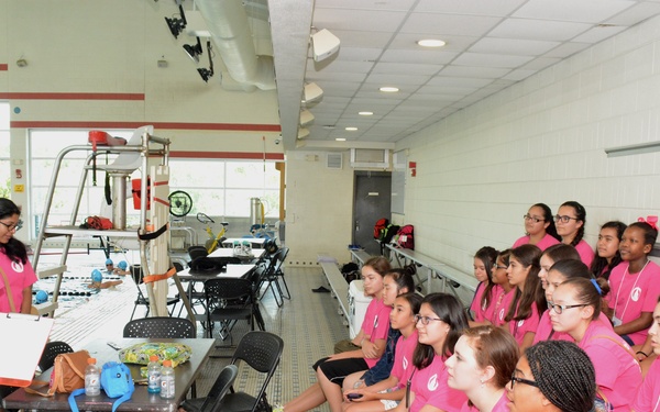 Navy assists UIW during Seaperch Competition