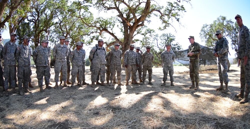 Maj. Gen. Arthur Logan visits 29th IBCT Soldiers during XCTC 2016