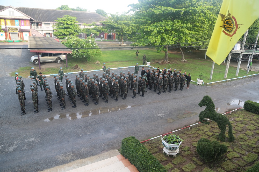 Royal Thai Army Soldiers Demonstrate Their Skills