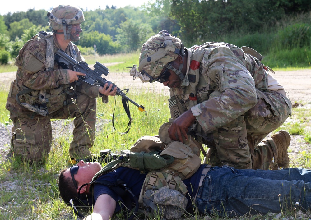 1BCT Paratroopers Train in Hohenfels