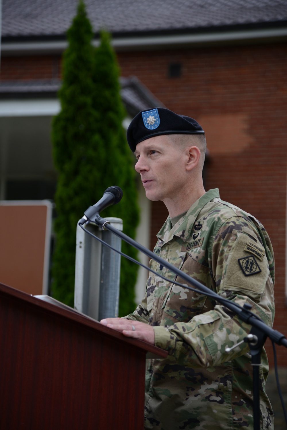 39th Signal Battalion Change of Command