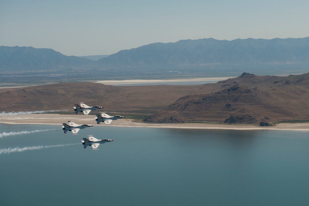 The Thunderbirds Return From Hill AFB Air Show