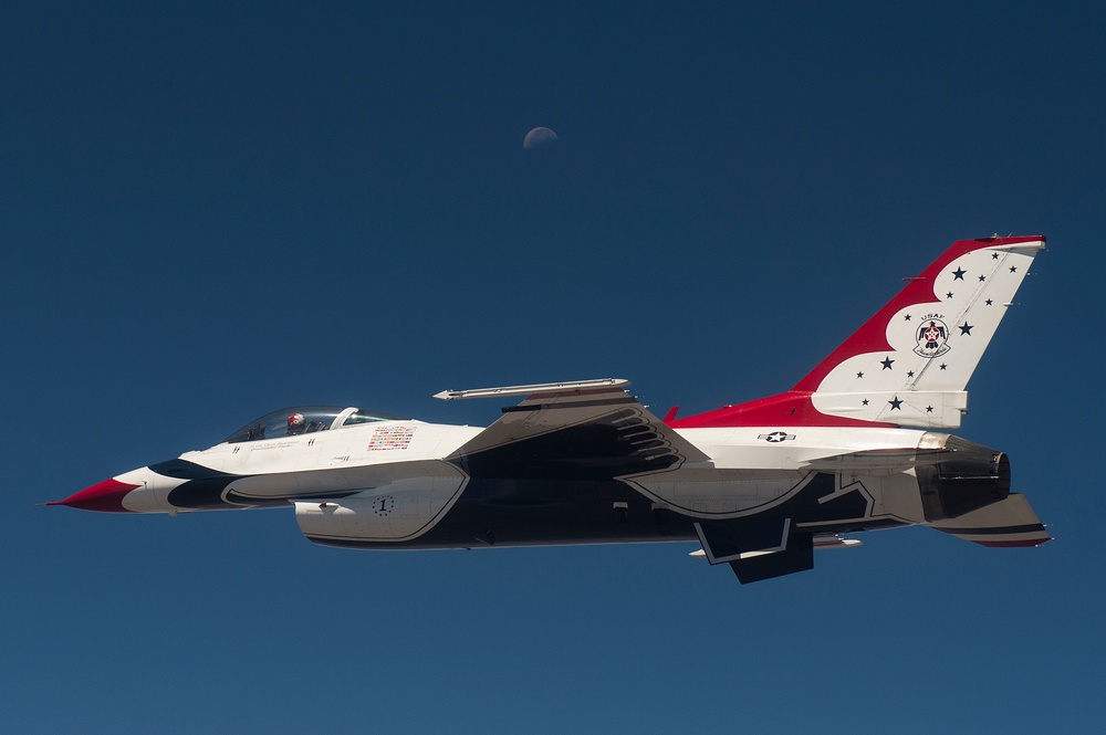 The Thunderbirds Return From Hill AFB Air Show