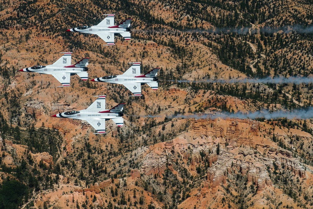 The Thunderbirds Return From Hill AFB Air Show