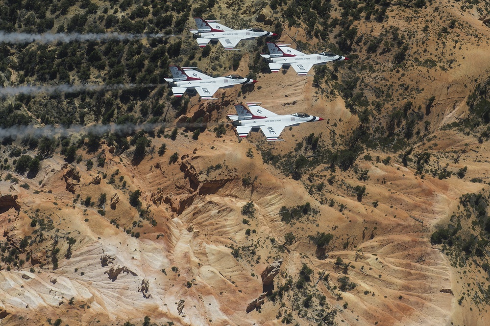 The Thunderbirds Return From Hill AFB Air Show